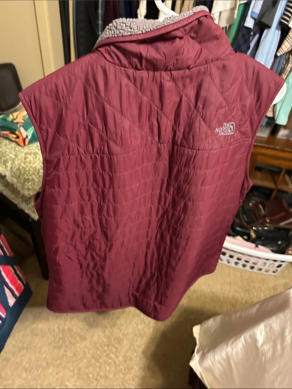 The North Face Women's Wine Quilted Fleece-Lined Vest